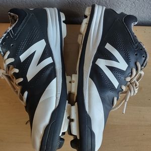 Football cleats, Boys Sz 6